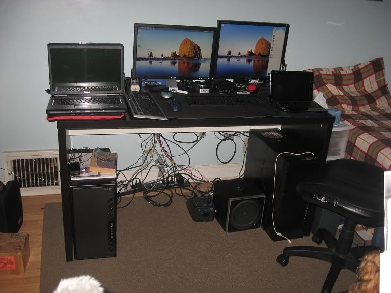Need Good Websites To Buy Computer Desks And Do Cable Management