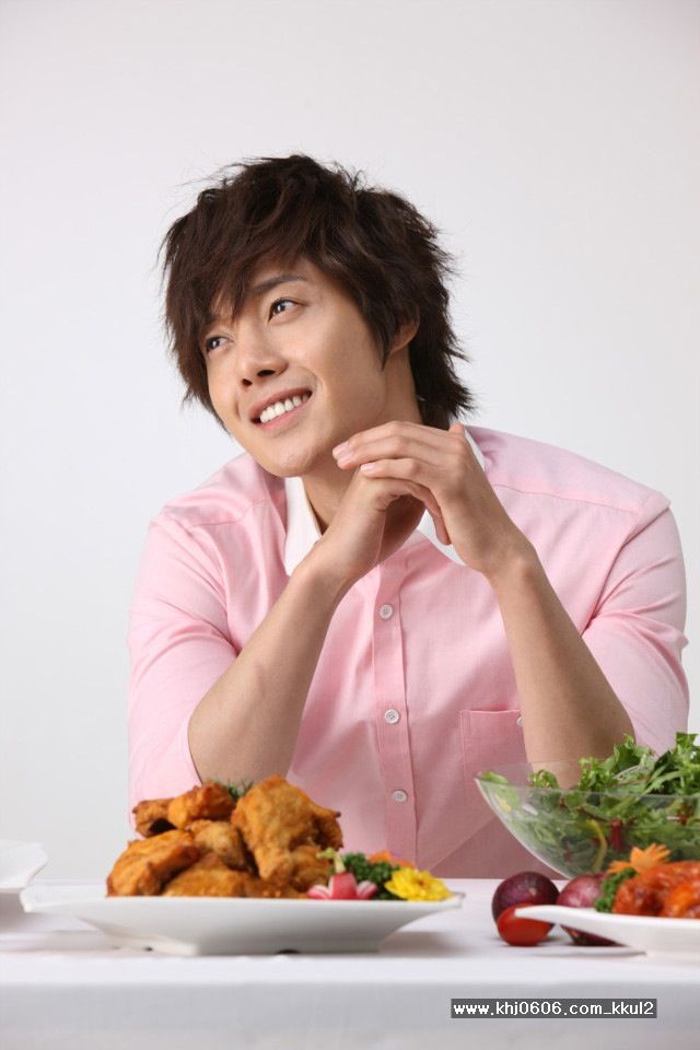 http://i188.photobucket.com/albums/z168/aarjeeii/khj_hotsun_02.jpg