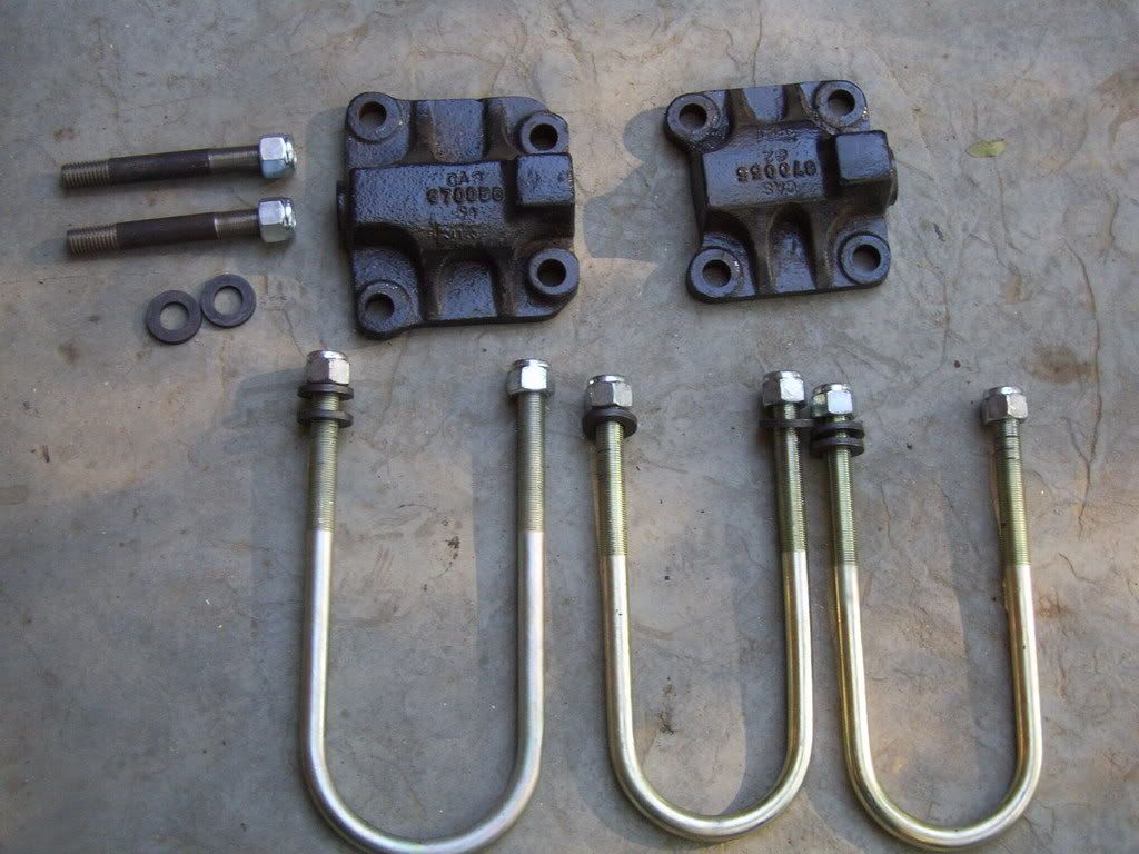 dana 60 front u bolt plates and bolt kit Pirate 4x4