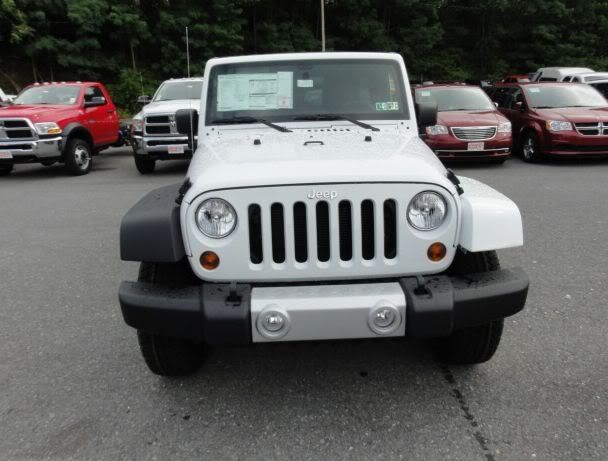 2012WranglerSaharafenders.jpg