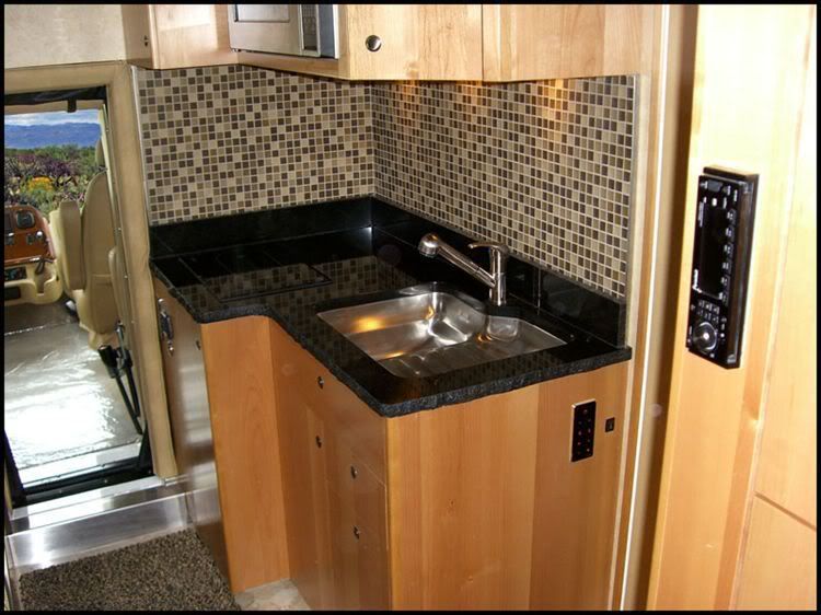 GXV-kitchen.jpg