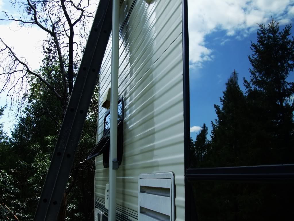 Open Roads Forum FifthWheels 5th wheel oxidation on front cap