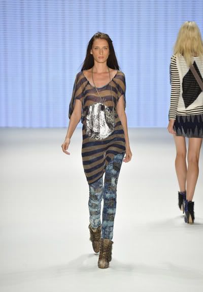 Ana Mihajlovic for Custo Barcelona