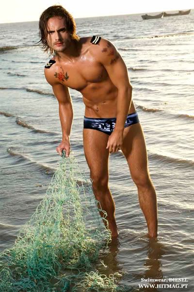 Isaac Alfaiate for HITMAG