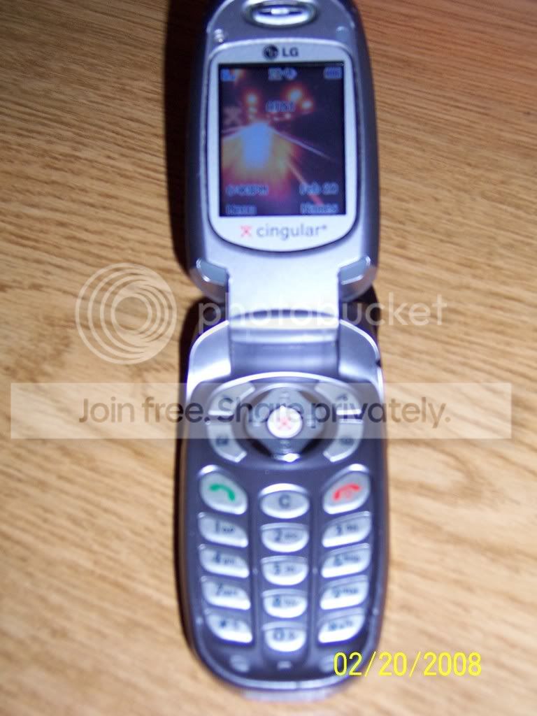 CellPhone002.jpg